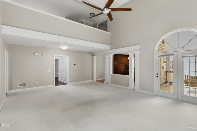 104 Strathburgh Lane, Cary, NC 27518