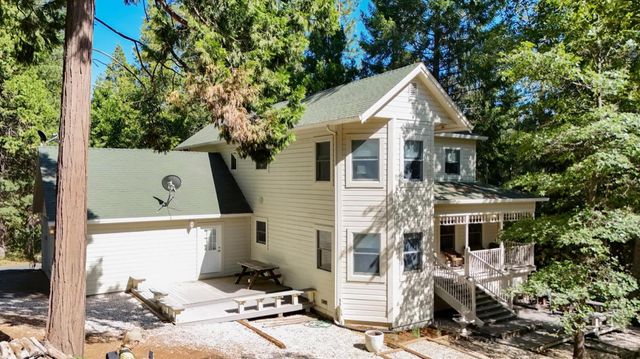 10936 Scotts Flat Dam Rd, Nevada City, CA 95959