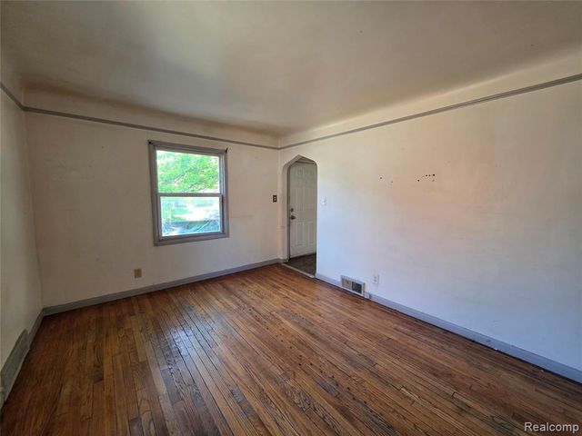 16433 Manning Street, Detroit, MI 48205