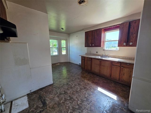 16433 Manning Street, Detroit, MI 48205