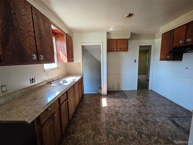 16433 Manning Street, Detroit, MI 48205