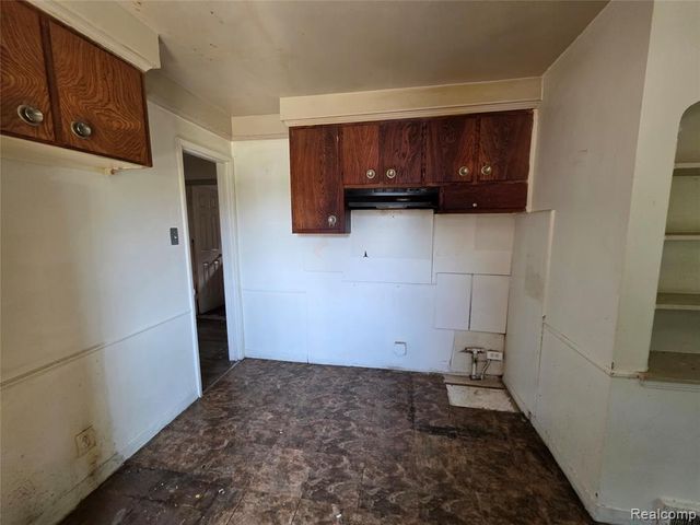 16433 Manning Street, Detroit, MI 48205