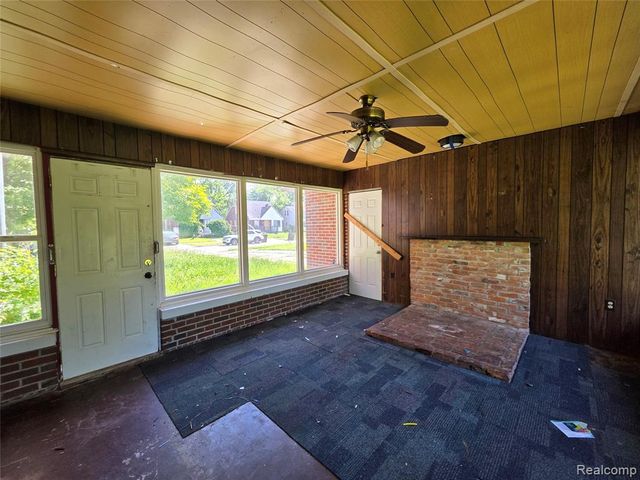 16433 Manning Street, Detroit, MI 48205