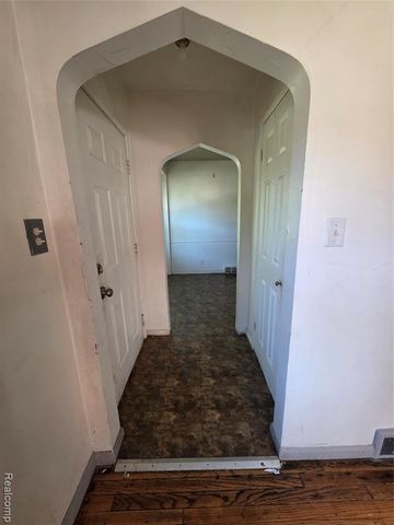 16433 Manning Street, Detroit, MI 48205