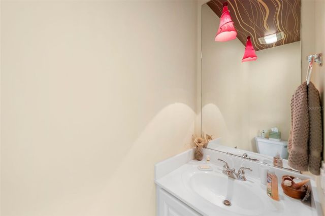 7520 ANDORA DRIVE, Sarasota, FL 34238