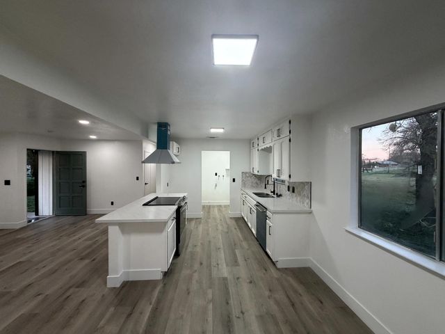 47651 Klamath Avenue, Coarsegold, CA 93614