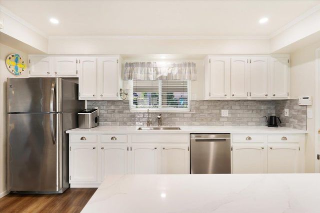 465 Los Altos Drive, Aptos, CA 95003