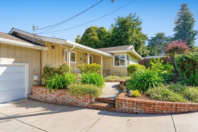 465 Los Altos Drive, Aptos, CA 95003