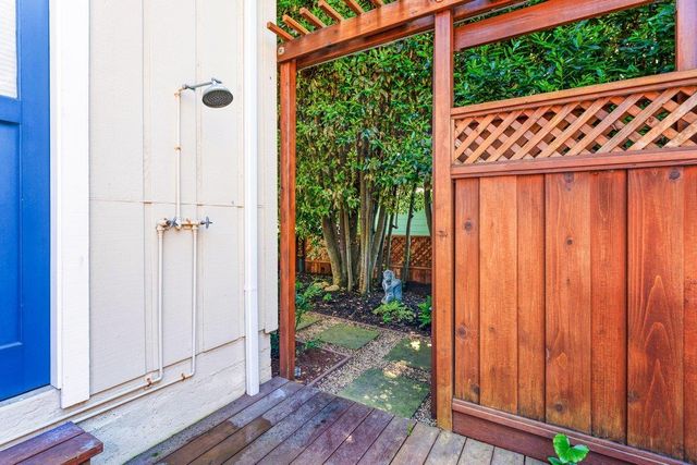465 Los Altos Drive, Aptos, CA 95003