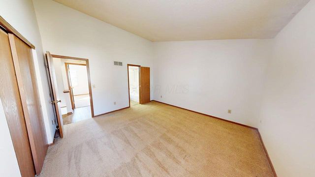 5275 Brandy Oaks Lane, Columbus, OH 43220