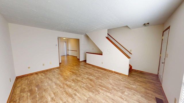 5275 Brandy Oaks Lane, Columbus, OH 43220