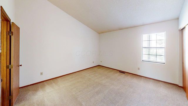 5275 Brandy Oaks Lane, Columbus, OH 43220