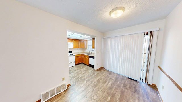 5275 Brandy Oaks Lane, Columbus, OH 43220