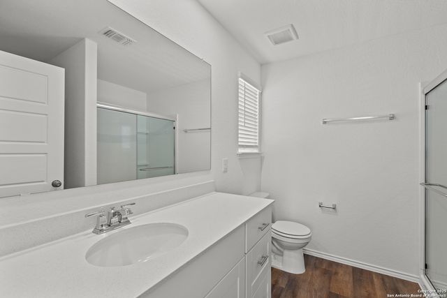 4033 Lily Glade Lane, Seguin, TX 78155