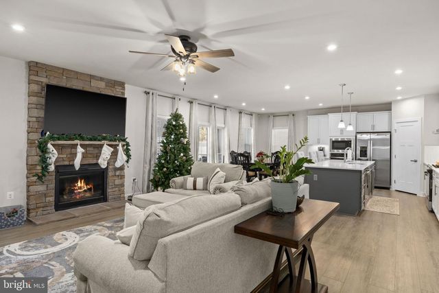 8612 SYLVANNAH DR, Spotsylvania, VA 22551