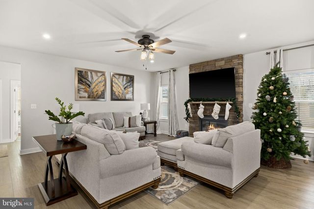 8612 SYLVANNAH DR, Spotsylvania, VA 22551