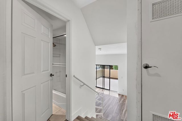 3712 Evans Street 7, Los Angeles, CA 90027