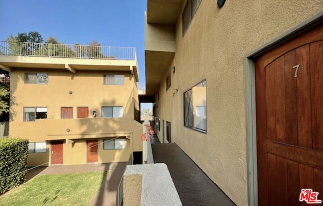 3712 Evans Street 7, Los Angeles, CA 90027