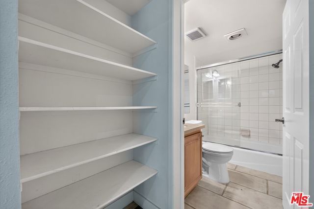 3712 Evans Street 7, Los Angeles, CA 90027