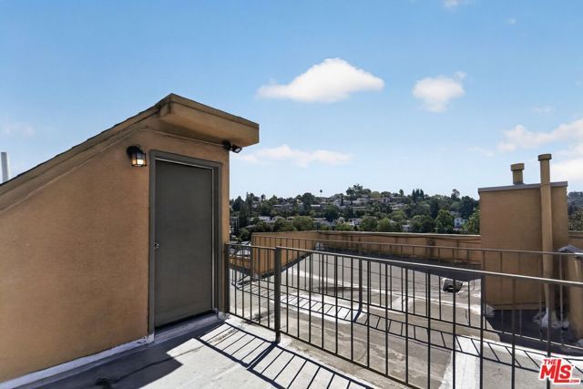 3712 Evans Street 7, Los Angeles, CA 90027