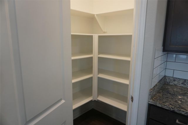 110 unit B Will Street B, Willis, TX 77378