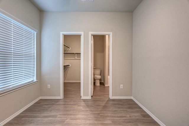 110 unit B Will Street B, Willis, TX 77378