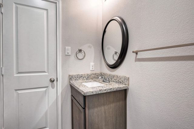 110 unit B Will Street B, Willis, TX 77378