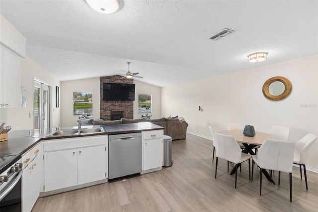 653 TIMBER POND DRIVE, Brandon, FL 33510