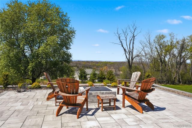 15 Almond Tree Lane, Warwick, NY 10990