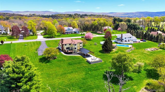 15 Almond Tree Lane, Warwick, NY 10990