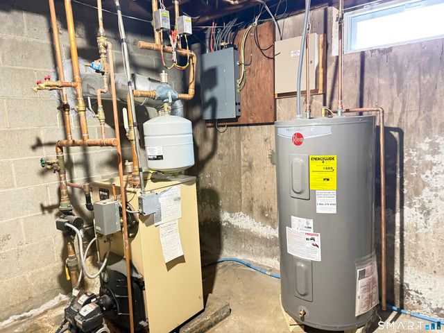 3 Pam Bar Drive, Shelton, CT 06484