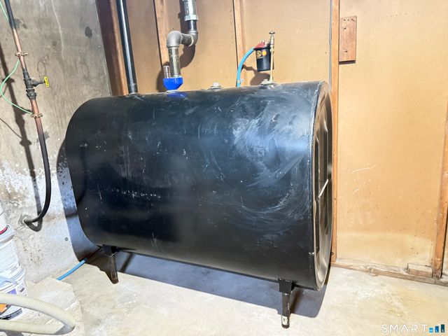 3 Pam Bar Drive, Shelton, CT 06484