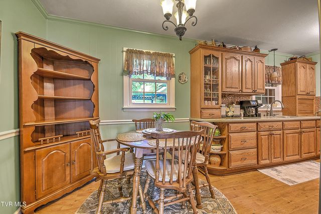 29521 Lee Highway, Glade Spring, VA 24340