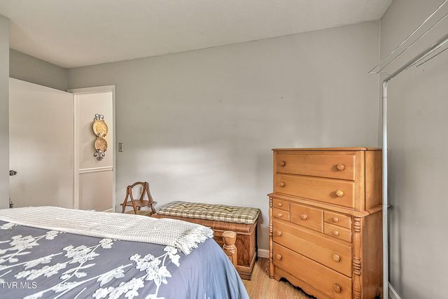 29521 Lee Highway, Glade Spring, VA 24340