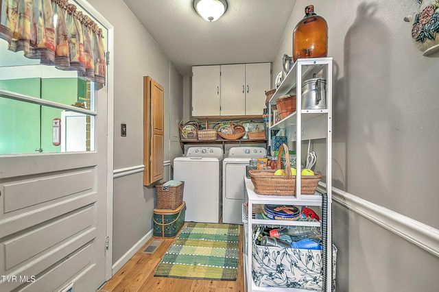 29521 Lee Highway, Glade Spring, VA 24340