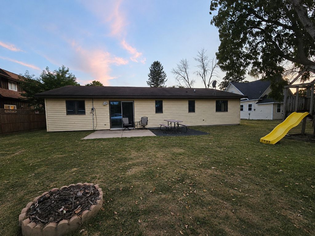 360 Elm Street S, Prescott, WI 54021 — photo 3