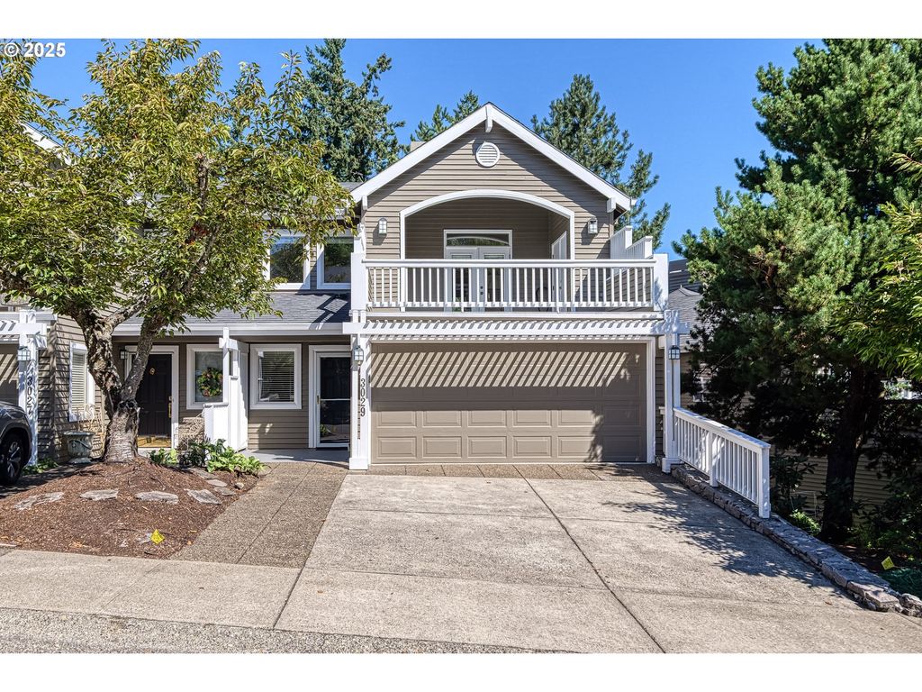 3029 CLUB HOUSE Ct, West Linn, OR 97068