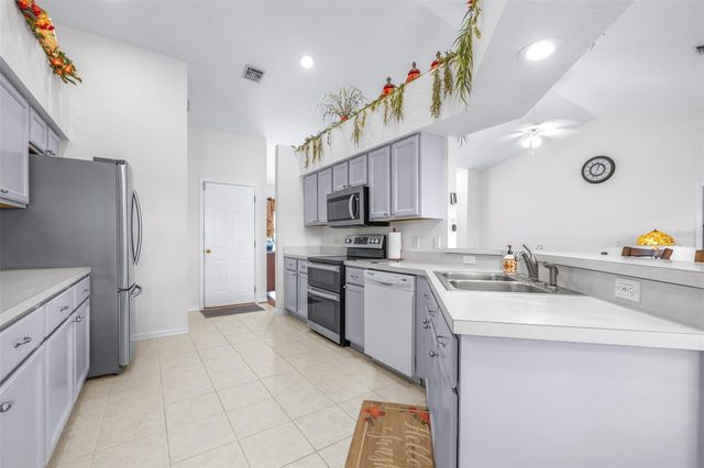 3140 ORANGE GROVE COURT, Lakeland, FL 33810