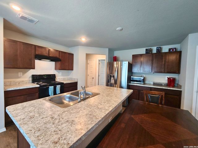 3473 Canyon, Seguin, TX 78155