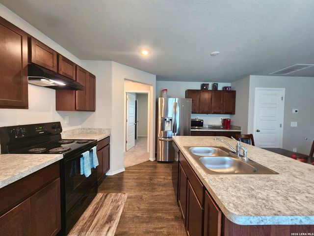 3473 Canyon, Seguin, TX 78155