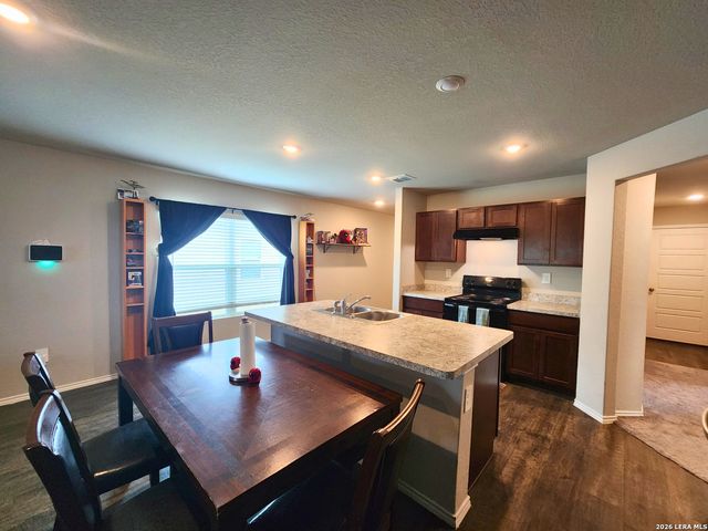 3473 Canyon, Seguin, TX 78155