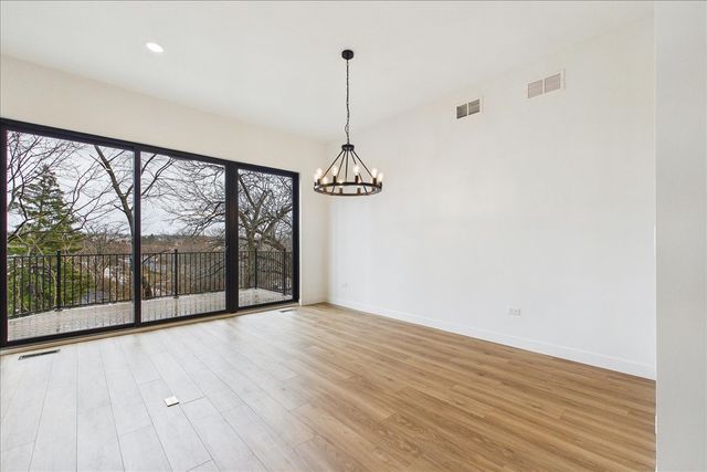 298 Apache Trail, Lake In The Hills, IL 60156