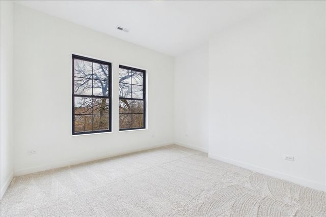 298 Apache Trail, Lake In The Hills, IL 60156