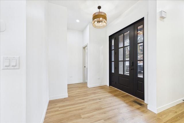 298 Apache Trail, Lake In The Hills, IL 60156