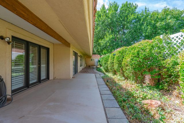 2952 S JACOB HAMBLIN DR, St. George, UT 84790