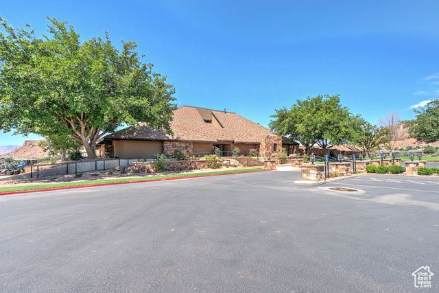 2952 S JACOB HAMBLIN DR, St. George, UT 84790