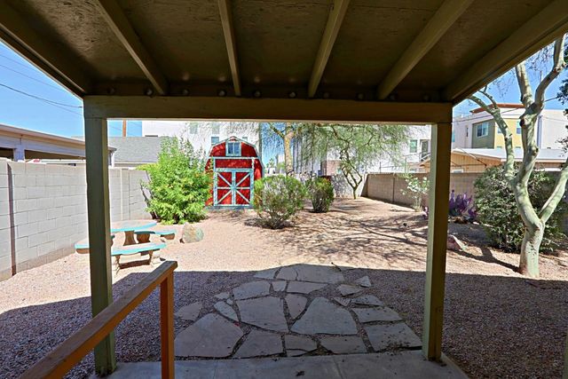 841 N 9th Avenue, Phoenix, AZ 85007