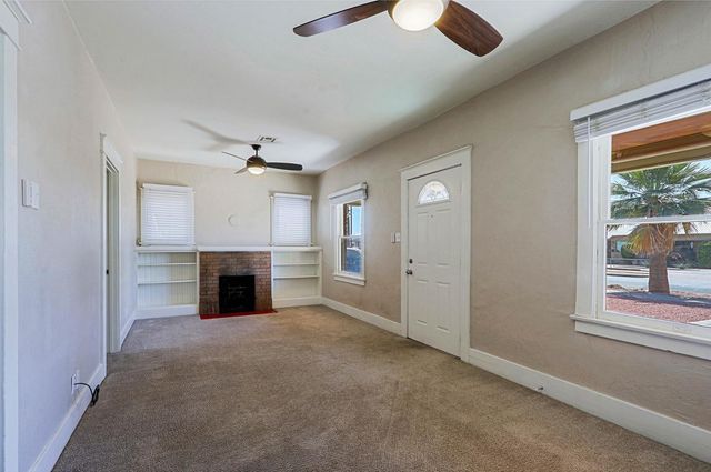 841 N 9th Avenue, Phoenix, AZ 85007