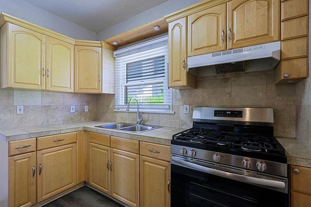 841 N 9th Avenue, Phoenix, AZ 85007