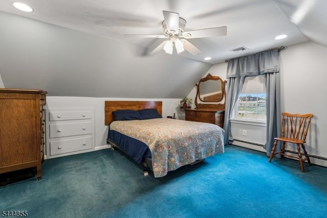 319 Edgeworth St, Middlesex Boro, NJ 08846